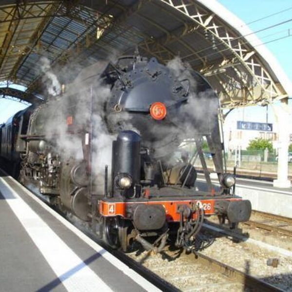 141R1126 en gare de Pamiers en 2011