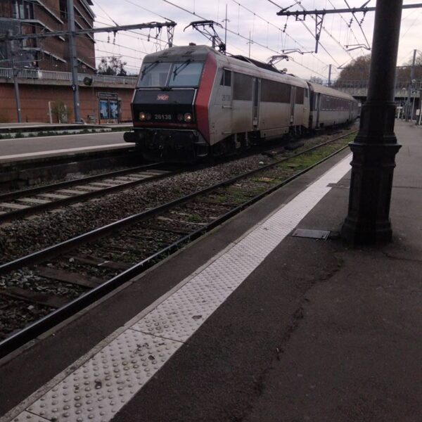 BB26000 en gare de Toulouse Matabiau