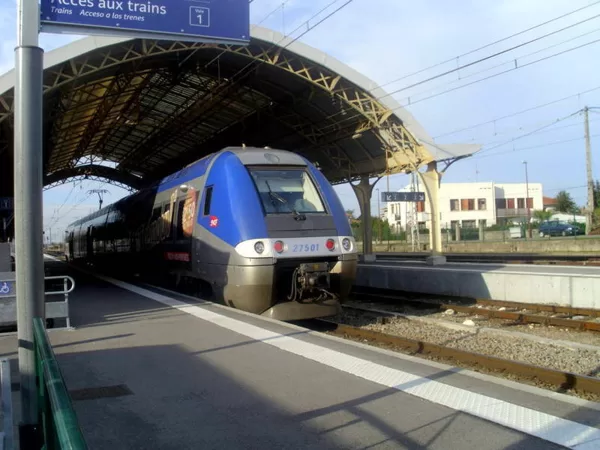 La 1ère rame AGC en gare de Pamiers